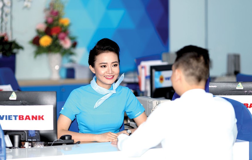 Làm ngân hàng như làm dâu trăm họ!